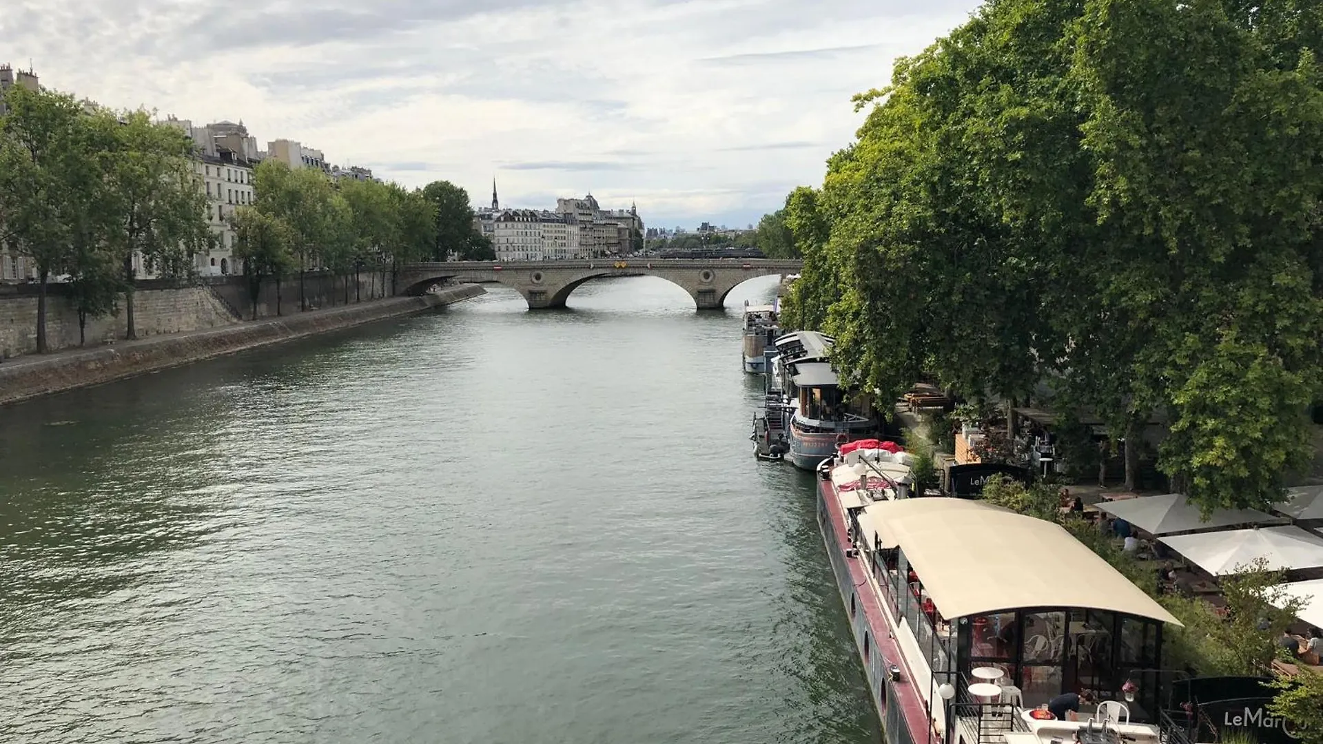 Apartment 124a Le Marais - Richard Lenoir Working & Living