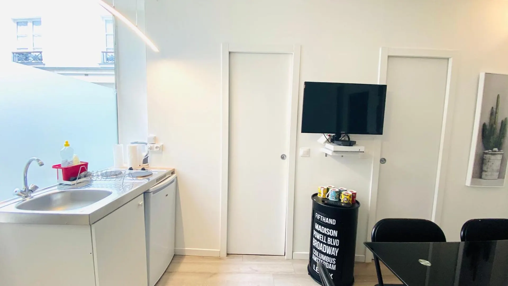124a Le Marais - Richard Lenoir Working & Living Apartmán