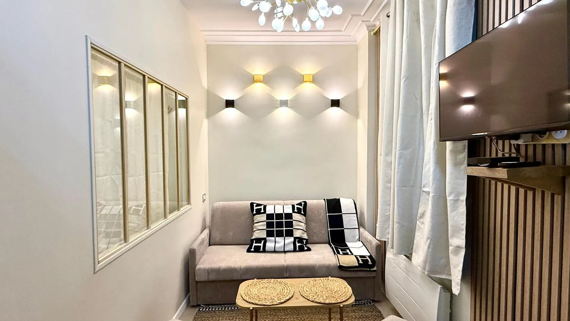 Apartment 124a Le Marais - Richard Lenoir Working & Living Paris